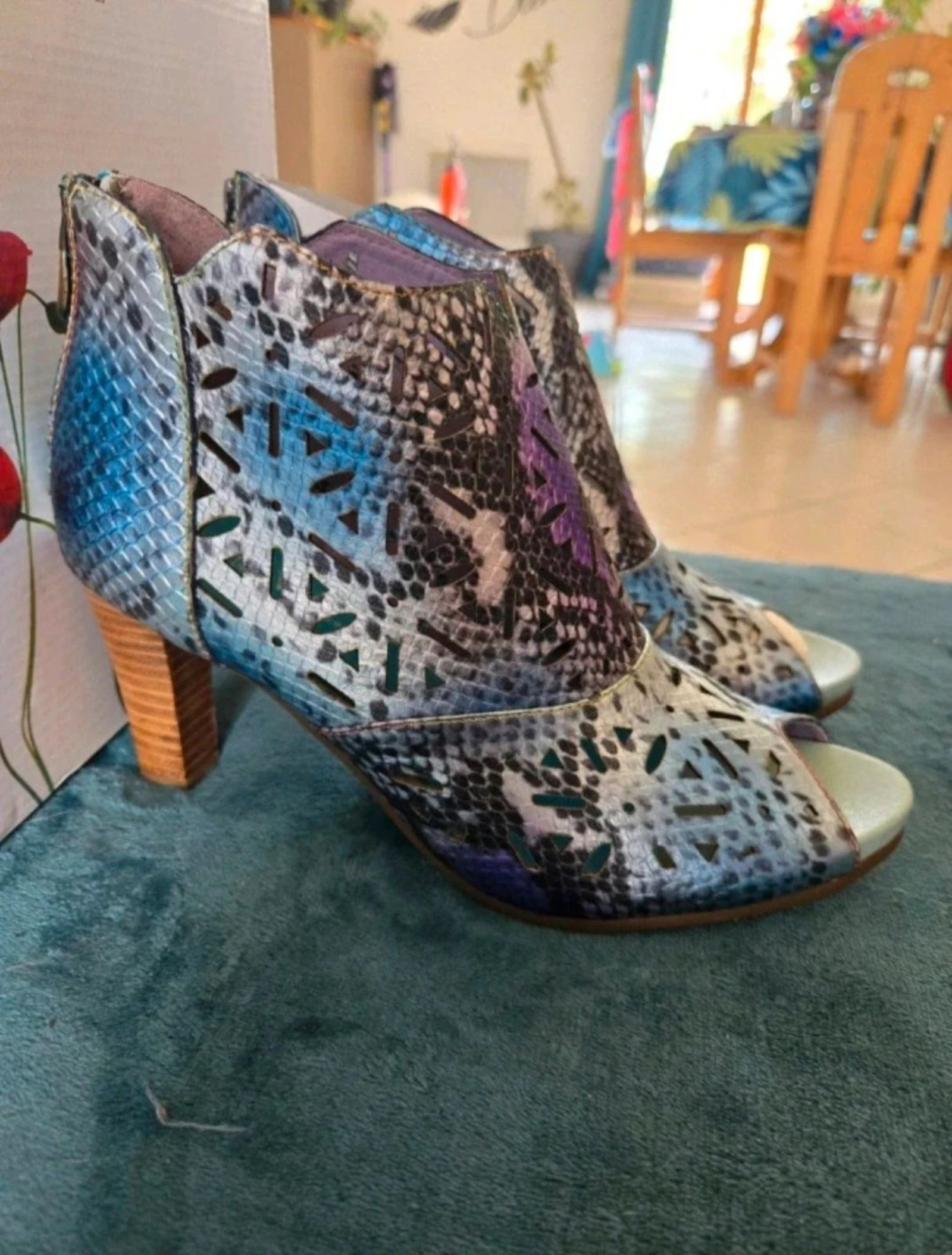 Zapatillas Laura Vita nuevas talla 40 – photo 4